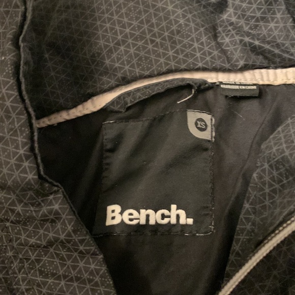 Bench zip up jacket - Picture 2 of 4